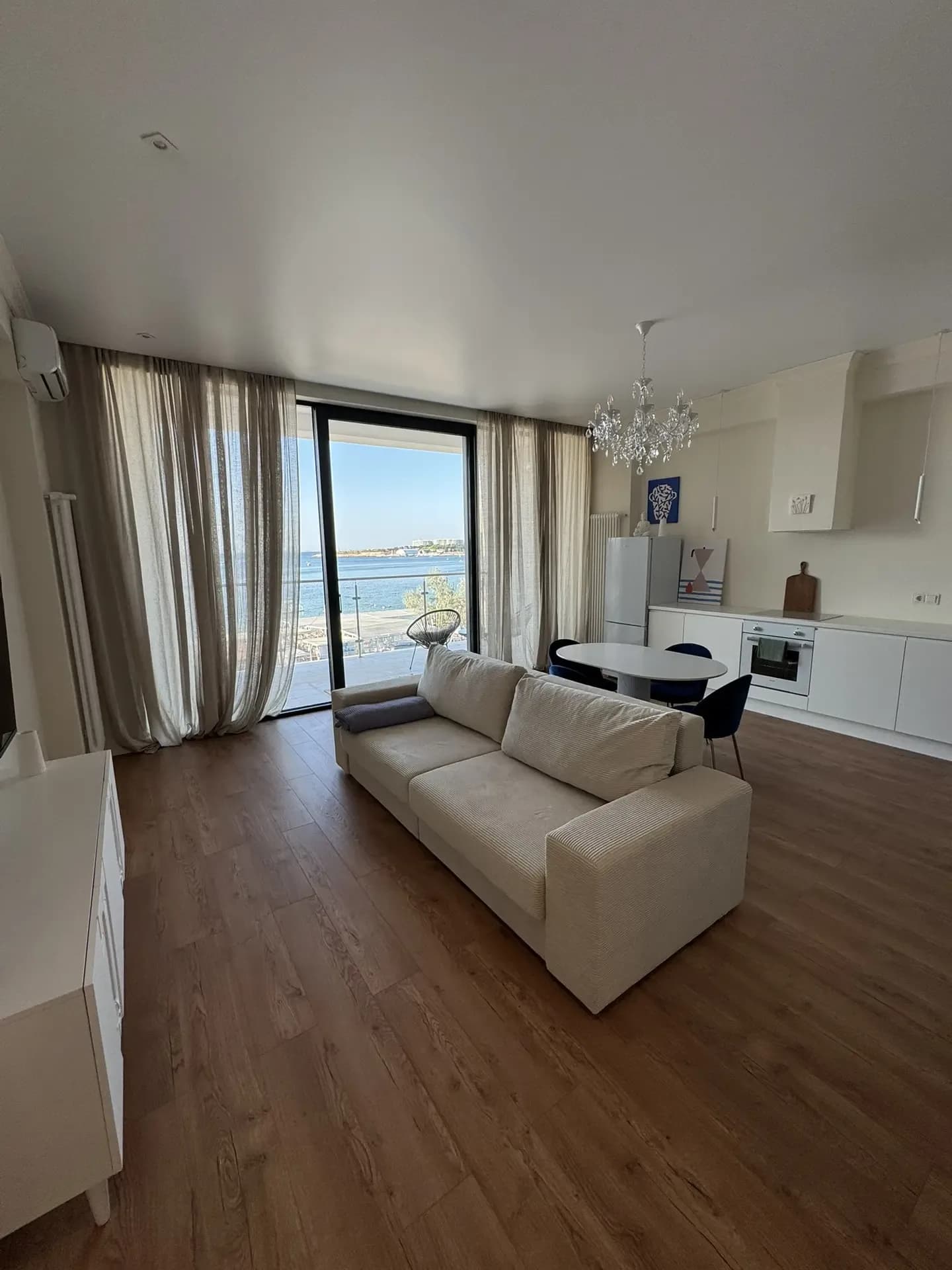 Студия 77,4 м², Севастополь