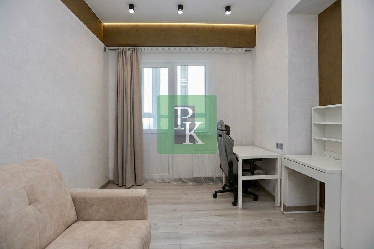 2-комн. квартира 53,6 м², Гагаринский район, Севастополь