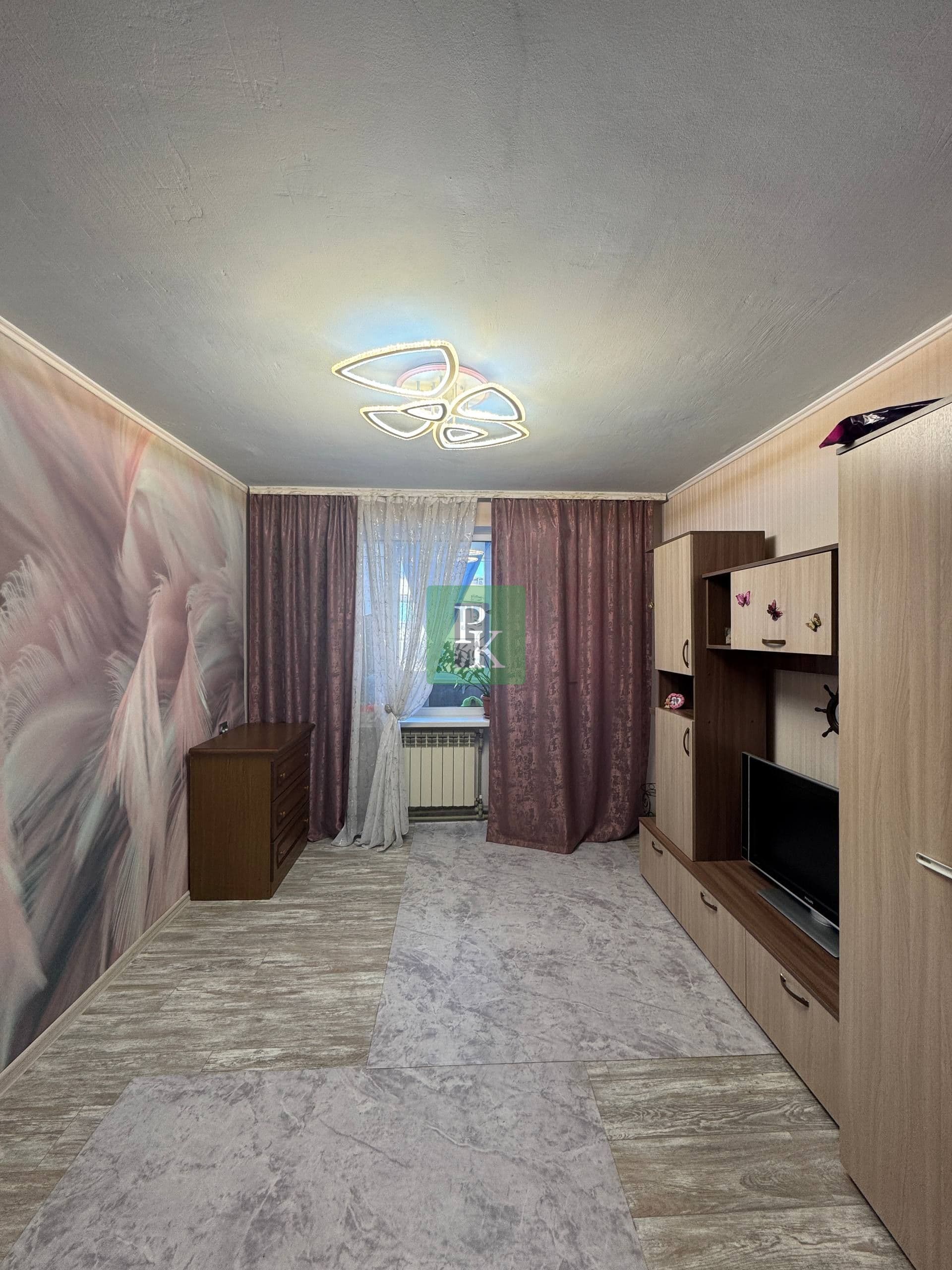 2-комн. квартира 46,9 м², Гагаринский район, Севастополь