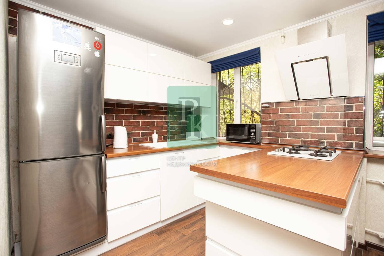 2-комн. квартира 57,2 м², Ленинский район, Севастополь
