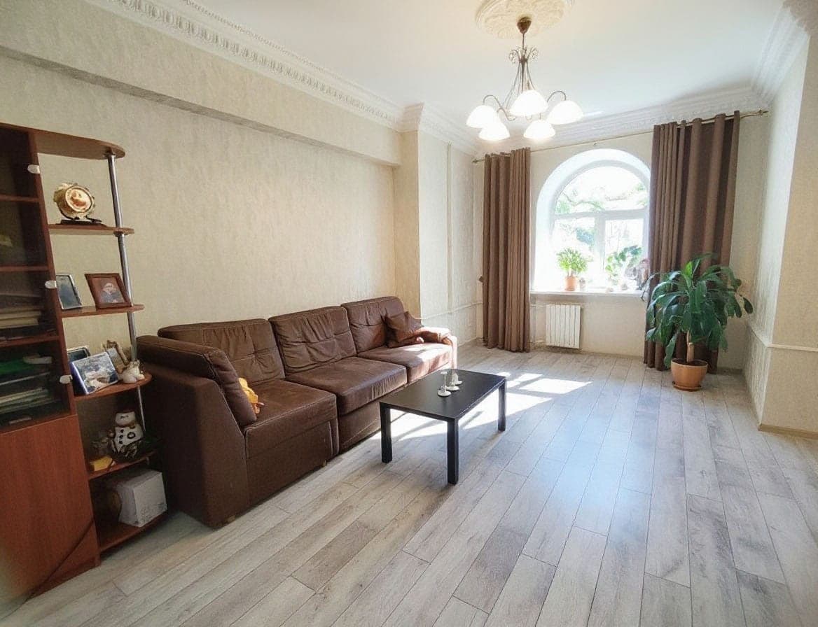 4-комн. квартира 90 м², Ленинский район, Севастополь