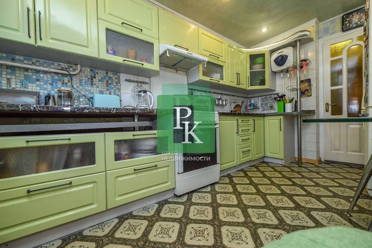 3-комн. квартира 73,8 м², Гагаринский район, Севастополь