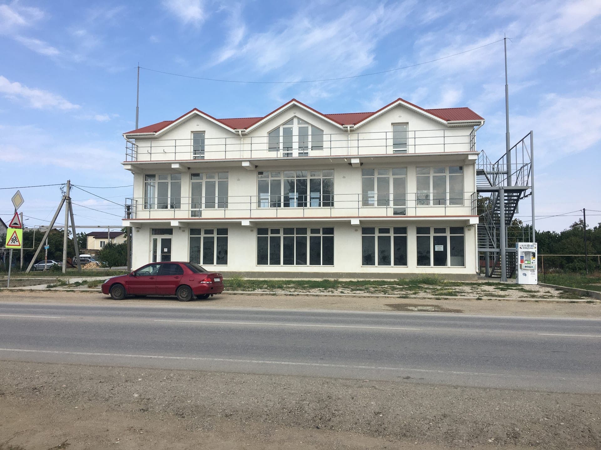 Торговое помещение, 172 м²