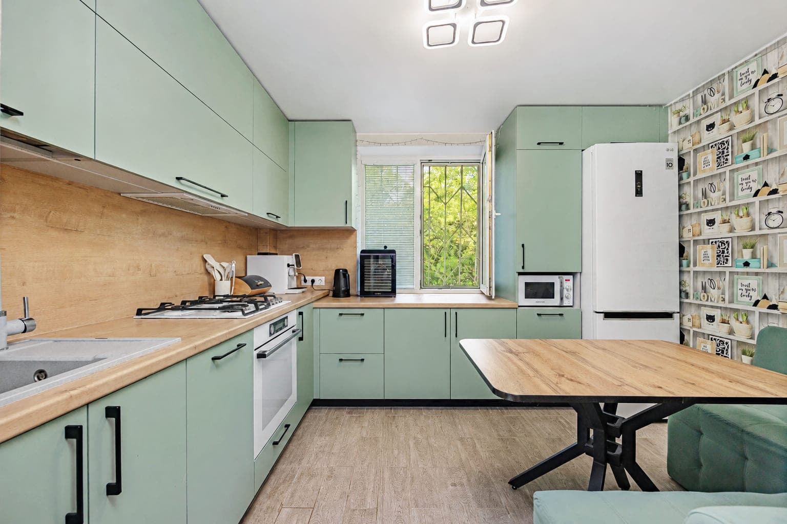 3-комн. квартира, 65.9 м²