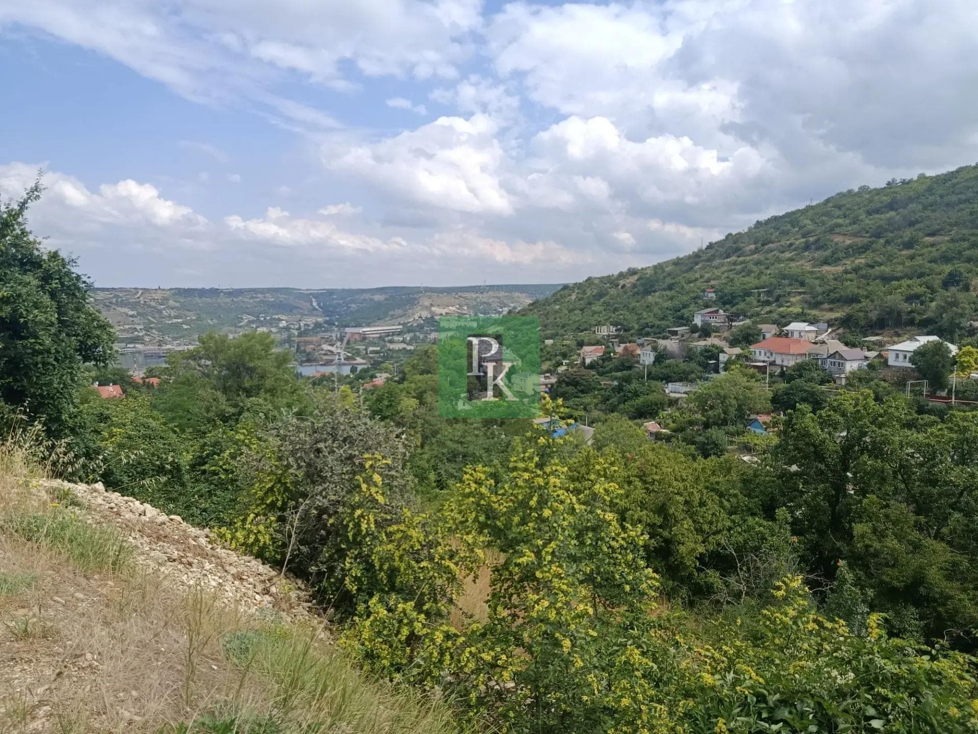 Участок 10 сот., Севастополь