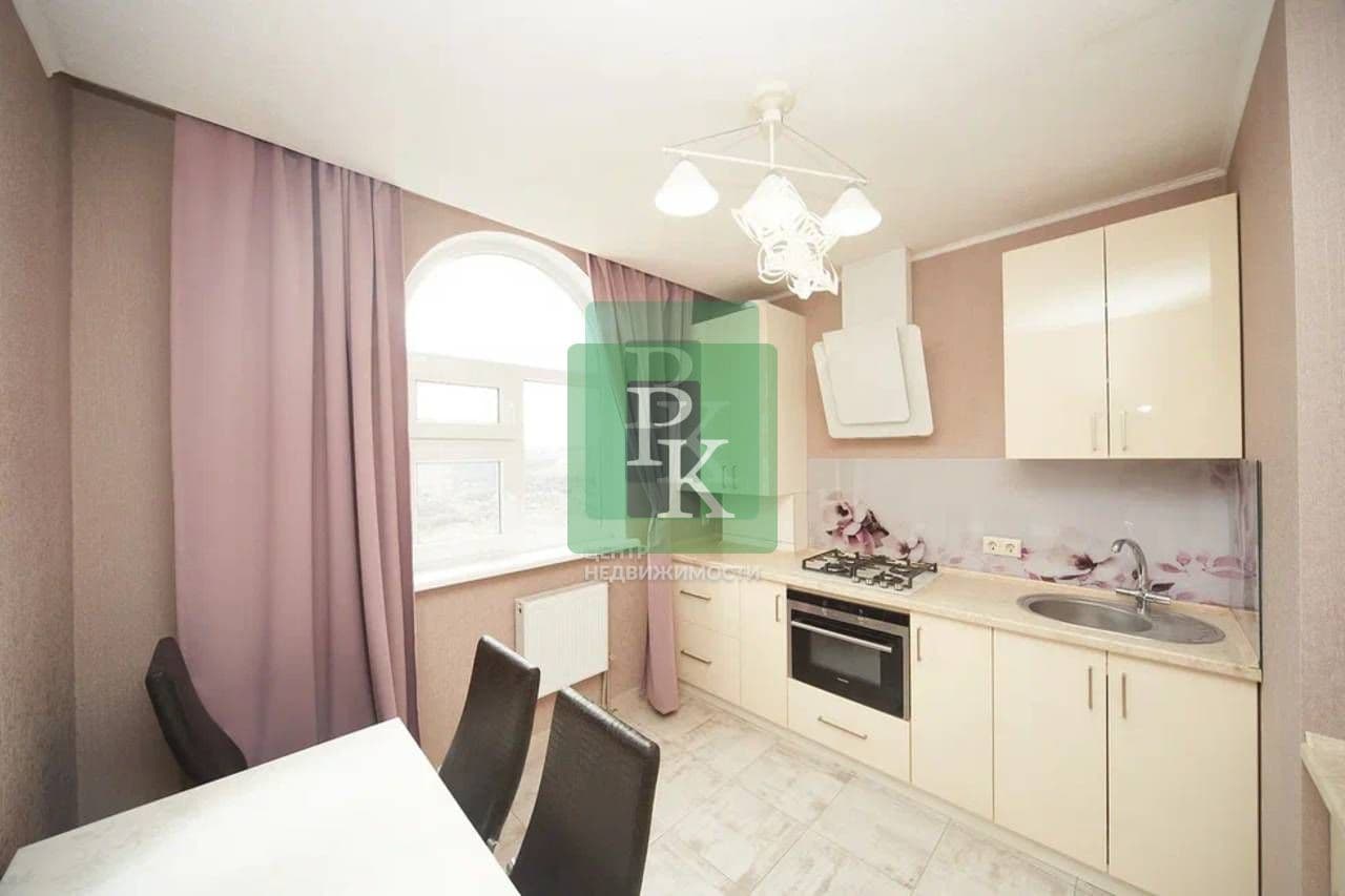3-комн. квартира 53 м², Ленинский район, Севастополь
