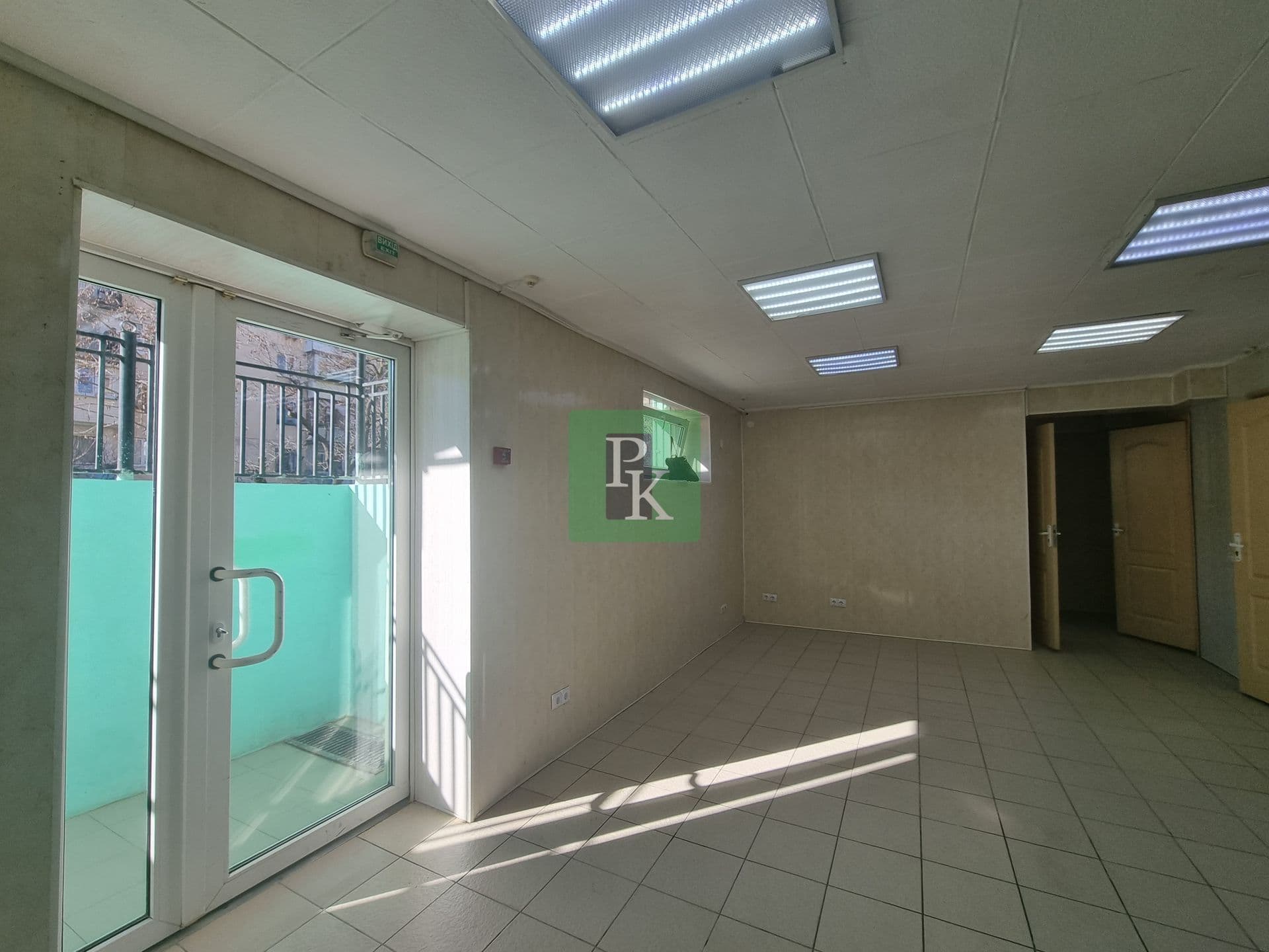 Аренда помещения свободного назначения 43,5 м², Гагаринский район, Севастополь