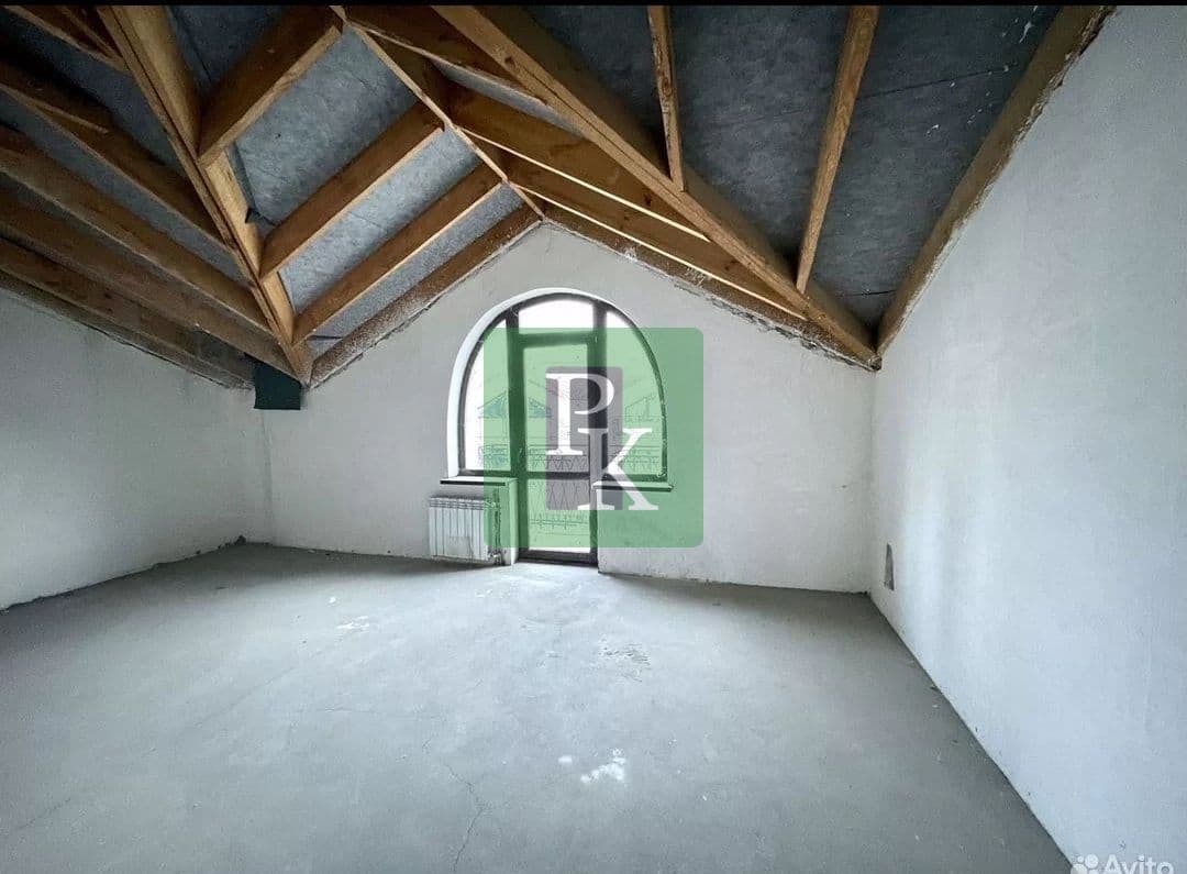 2-комн. квартира 73,9 м², Гагаринский район, Севастополь