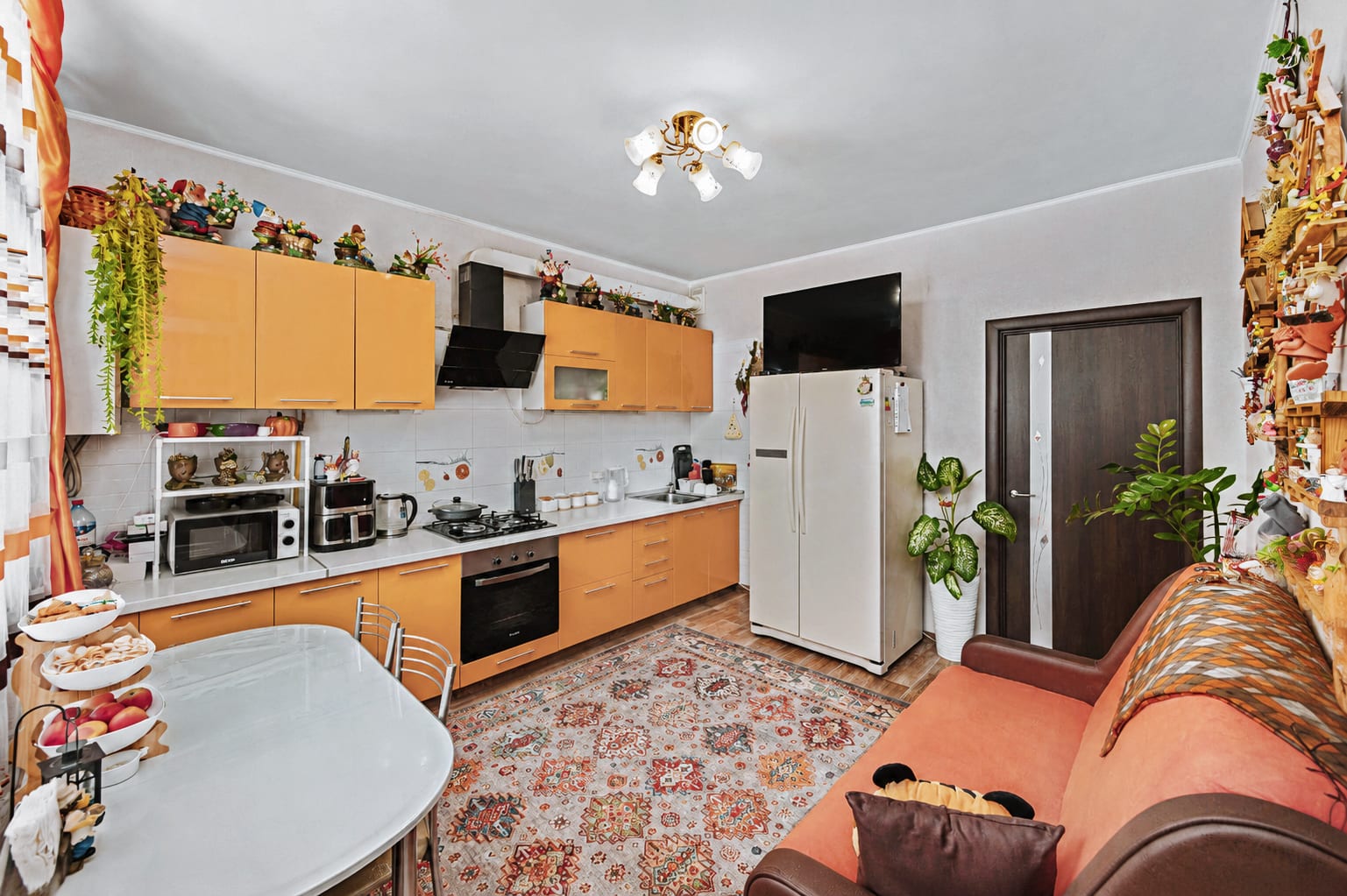 2-комн. квартира, 84.3 м²