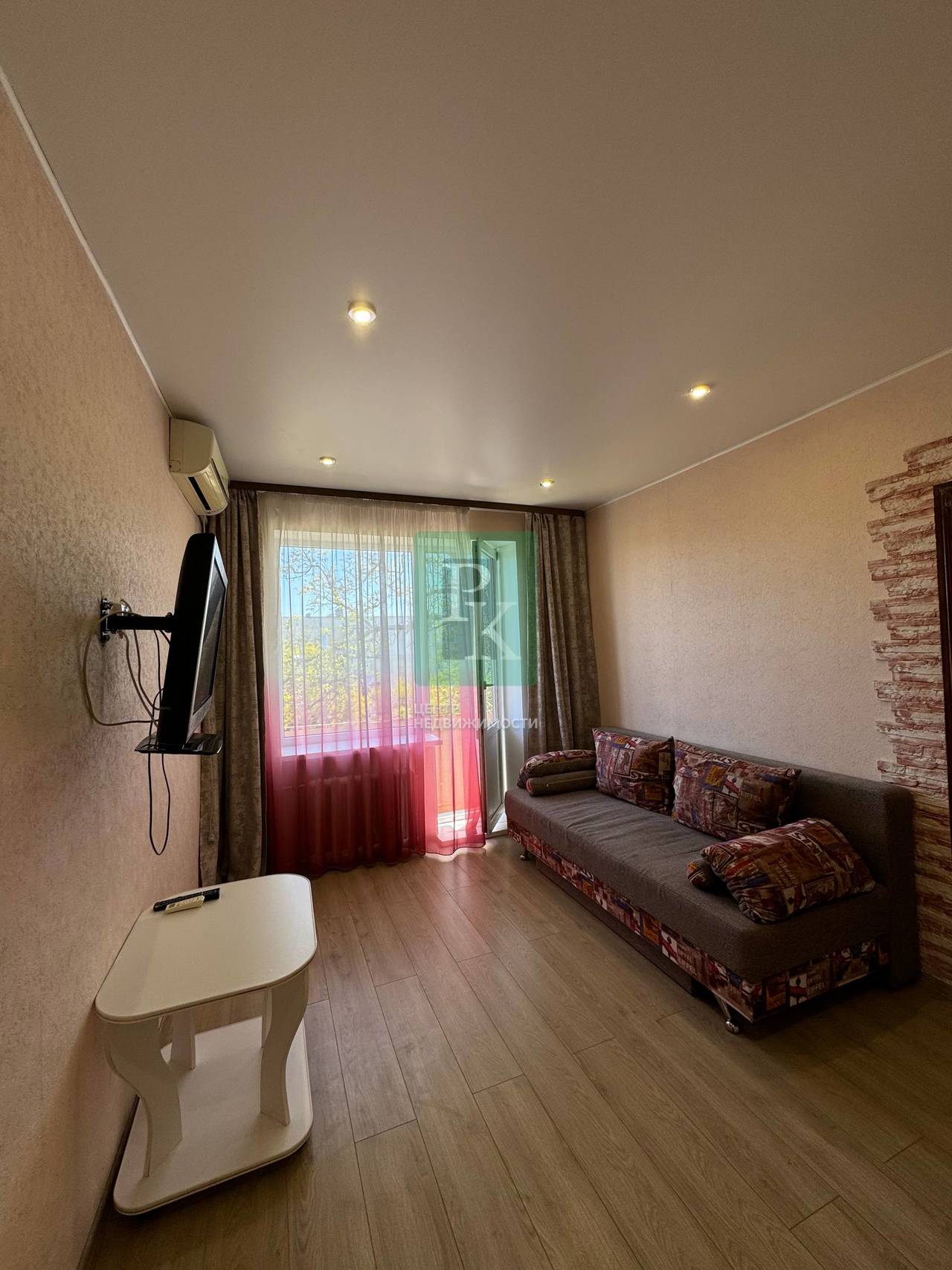 2-комн. квартира, 42.8 м²