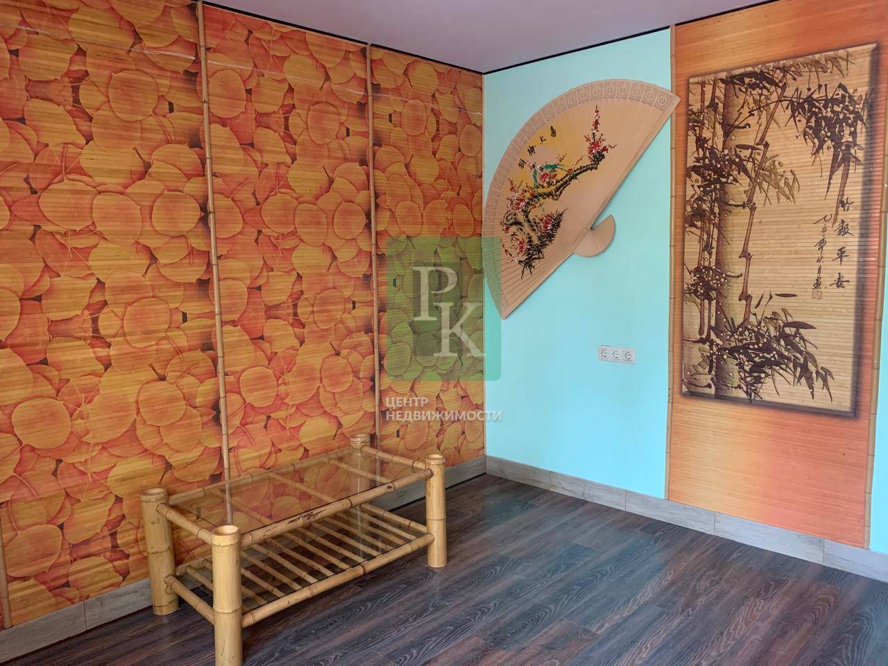 4-комн. квартира, 100 м²